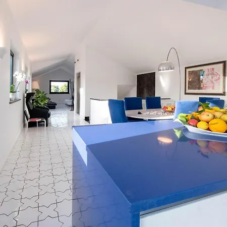 The Ivy Sant'Agnello