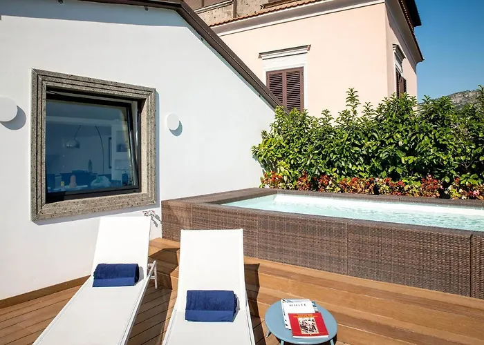 The Ivy * Sant'Agnello