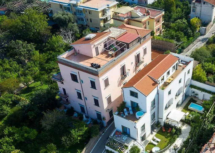 The Ivy Villa *