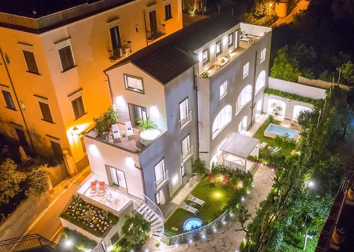 The Ivy Villa *