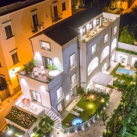 The Ivy Villa *
